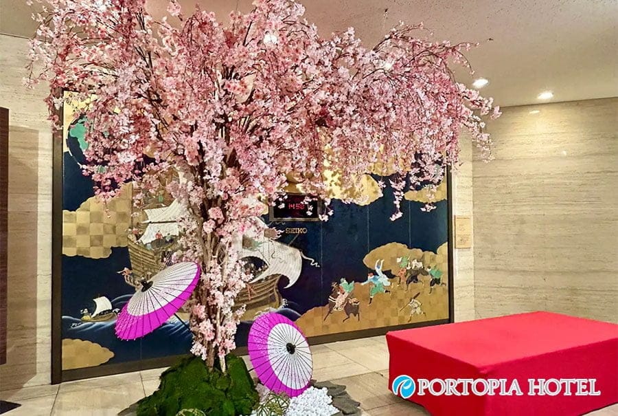 神戸ポートピアホテル、春の訪れを桜のフォトスポットでお祝い