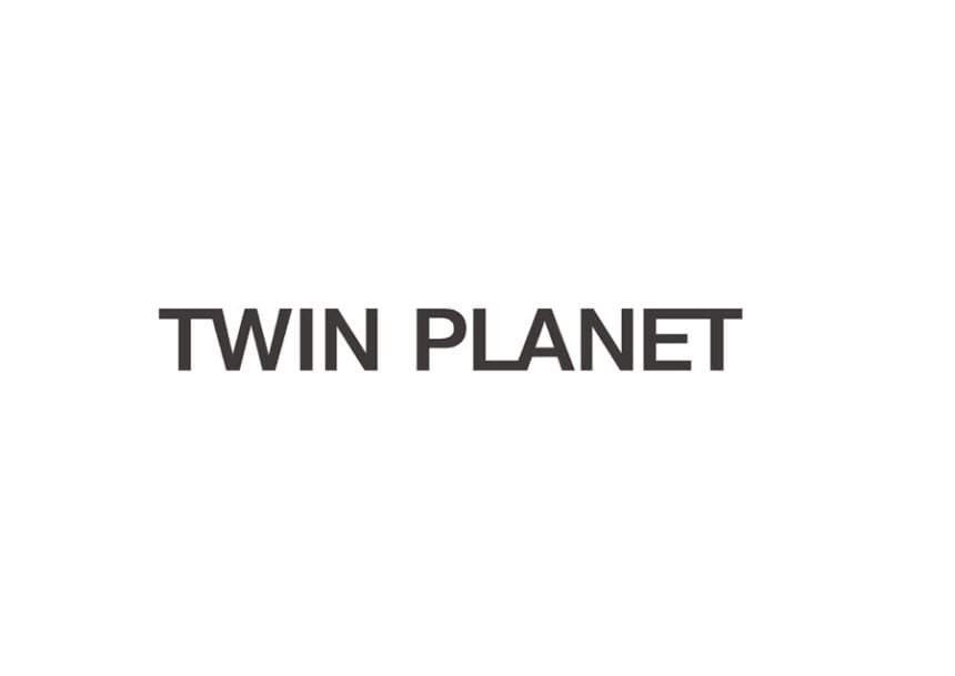 TWIN PLANET