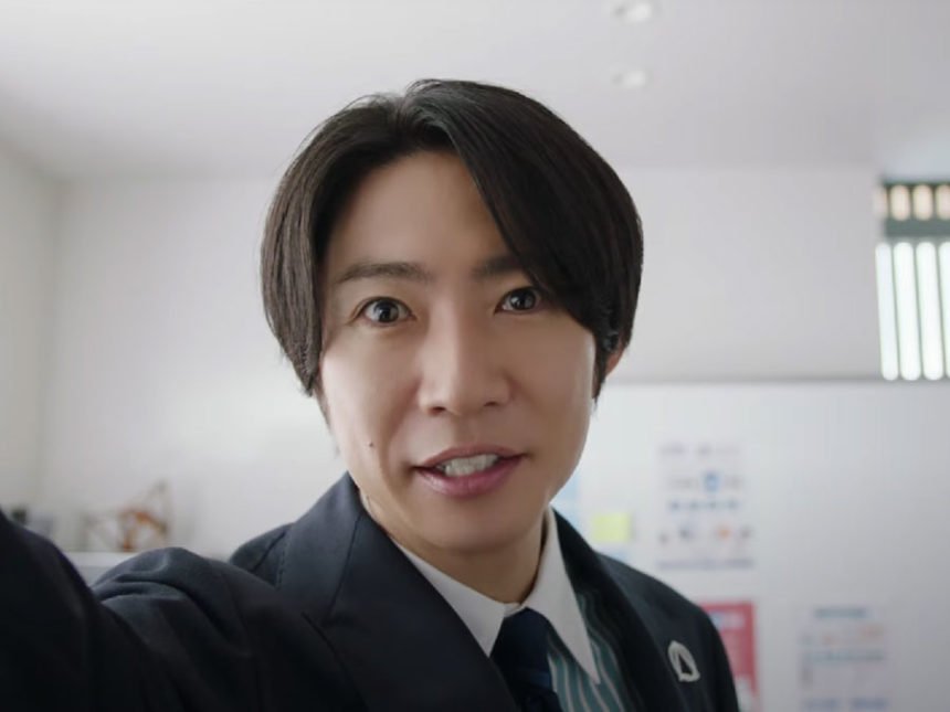 相葉雅紀、アキュラホーム新TVCM「壁ドン」篇が全国放送開始