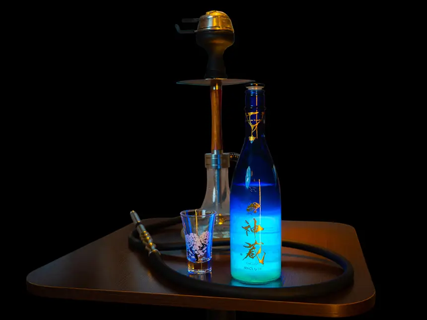 【新感覚バーが京都・河原町に誕生】足湯 × 日本酒 × シーシャで五感を満たす『foot spa & shisha SAKE BAR KYOTO』