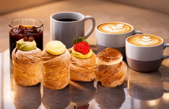 Phi cream & croissant