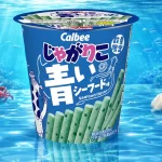 青いじゃがりこシーフード味