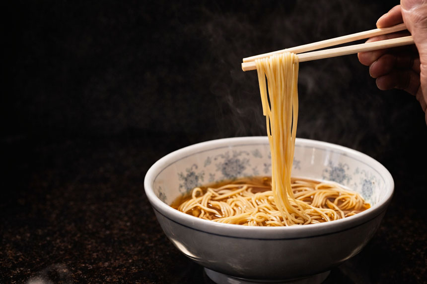 オリジナル乾麺ラーメン「皿中」