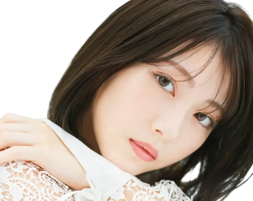 浜辺美波のプロフィール写真