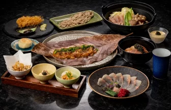 やま星のチョウザメ囲炉裏会席プラン