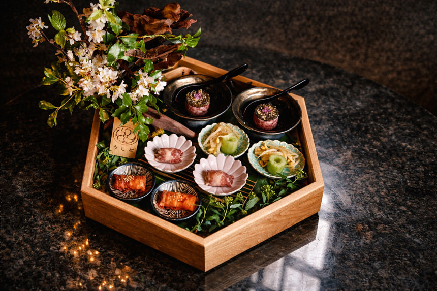 見た目も美しく華やかな「京八寸」