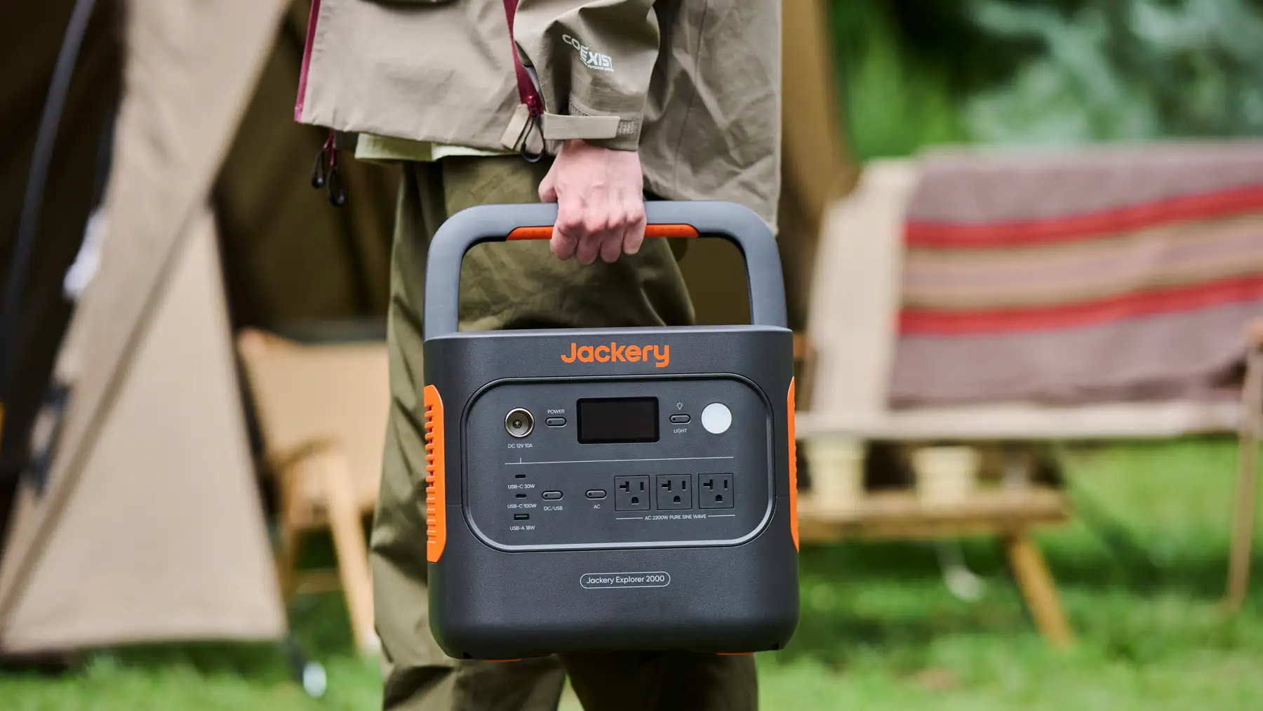 Jackery ポータブル電源 2000 New